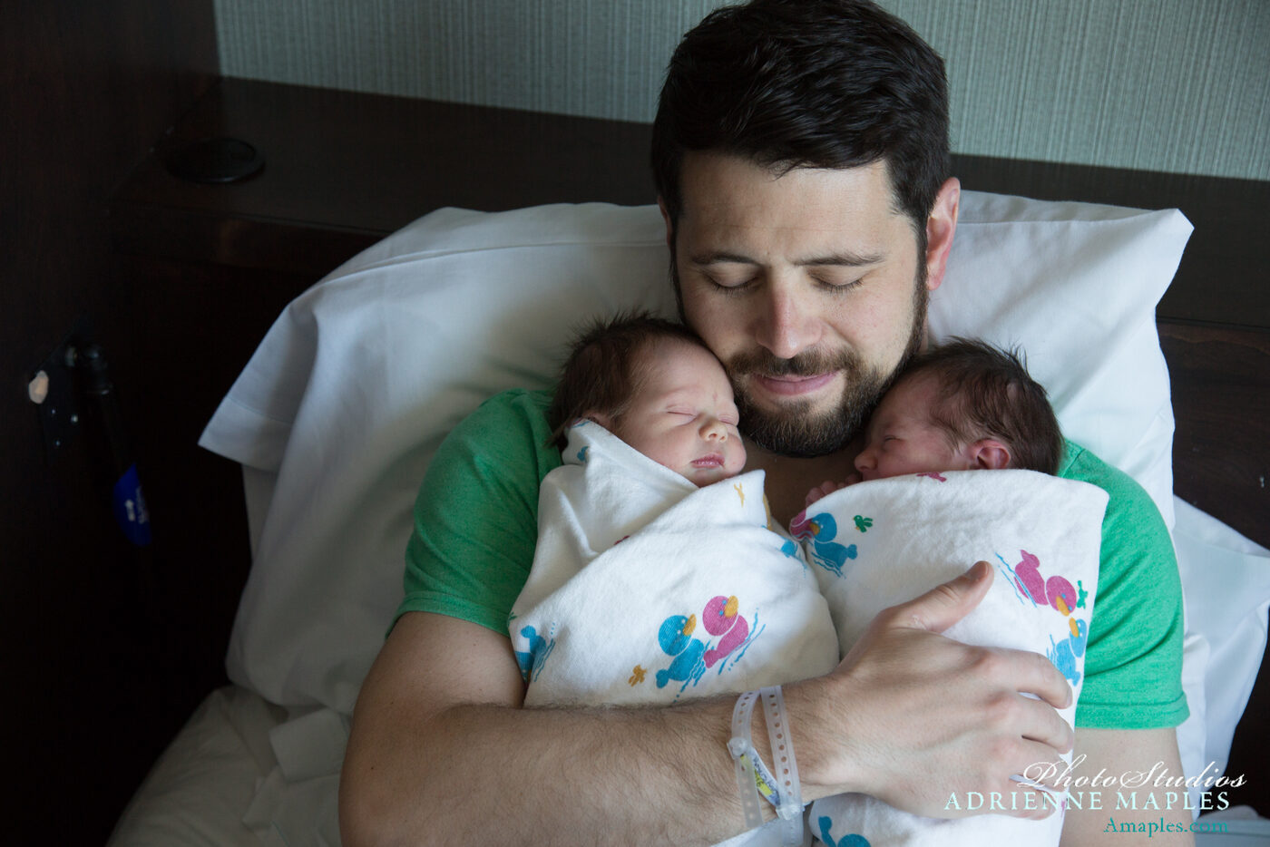 Why Hiring a Birth Photographer is Worth Every Penny